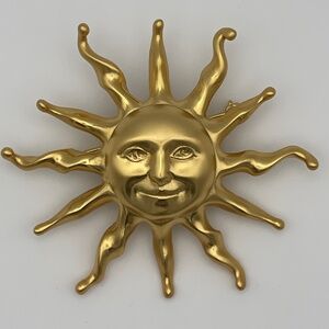 Sun Smile Face Brooch Gold Tone One Size Fits All 3"